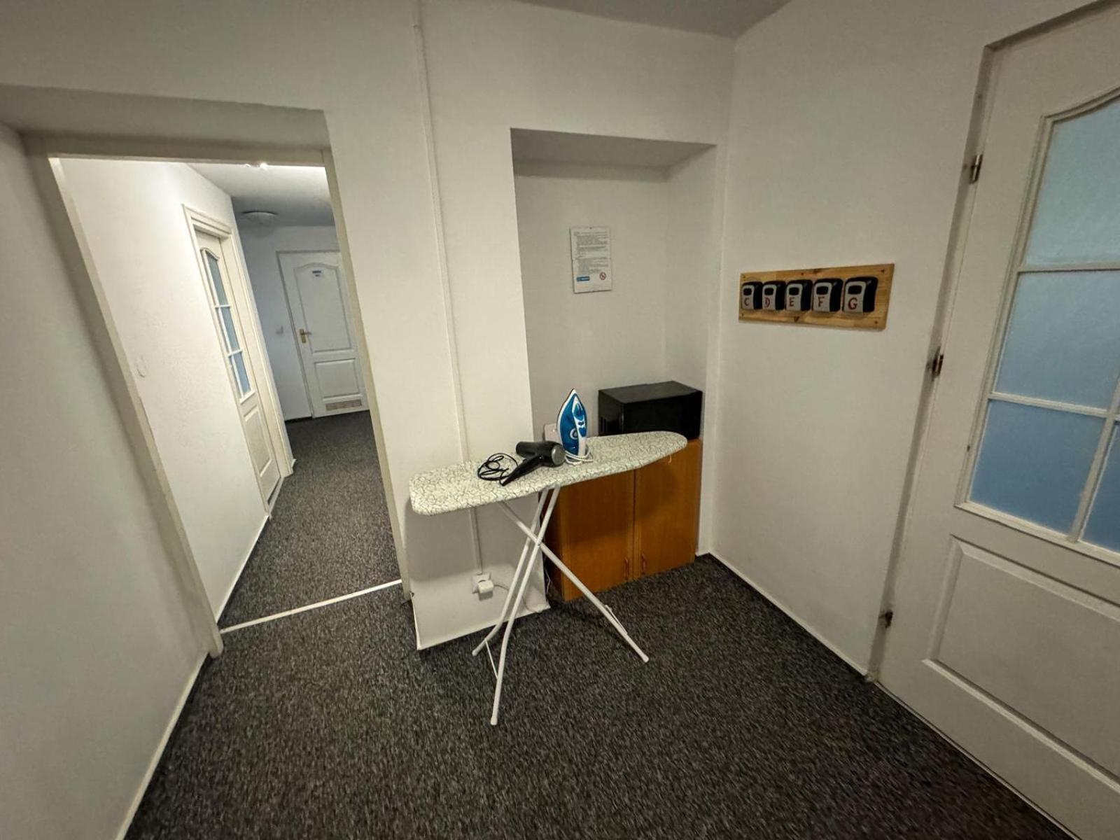 Fantastic Waw - Ns42 Room En Варшава Экстерьер фото